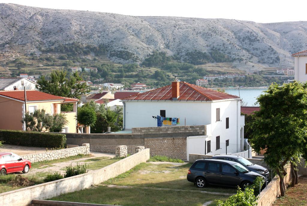 Apartments Miki Pag Town Buitenkant foto